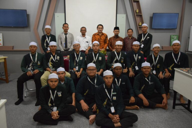 FAI UMM SAMBUT KUNJUNGAN DARI MA’HAD IHYA’ AL-AHMADI SELANGOR MALAYSIA