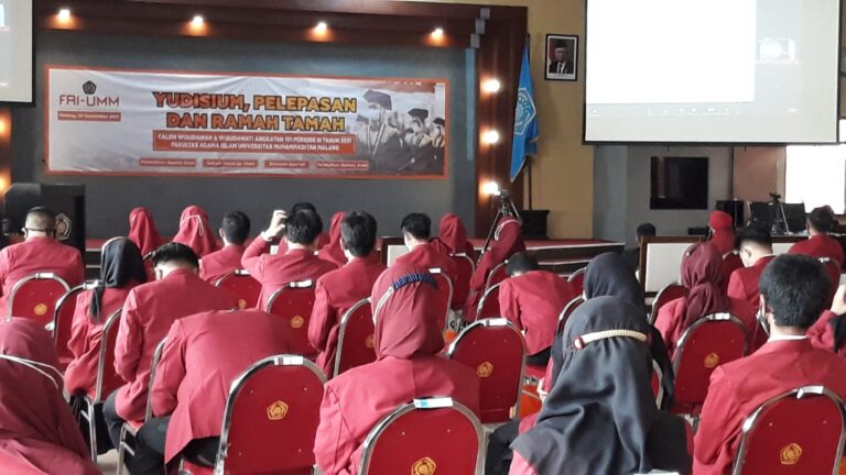 FAI UMM Undang Alumni Yang Sukses Berkarir di BUMN Yudisium Angkatan 101 Periode III Tahun 2021