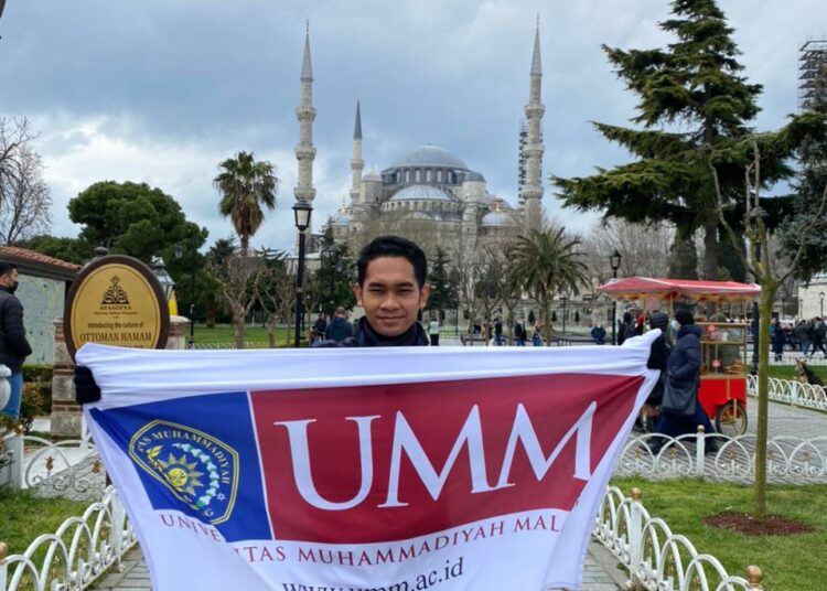Harumkan Nama Kampus Di Kancah Internasional, Mahasiswa FAI UMM Angkat Isu Lingkungan