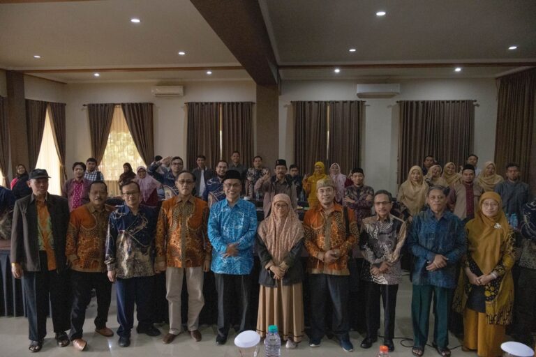 Songsong Program Kerja 2025, FAI-UMM Selenggarakan Rapat Bersama Penyusunan RENOP, RAB, dan KAK.