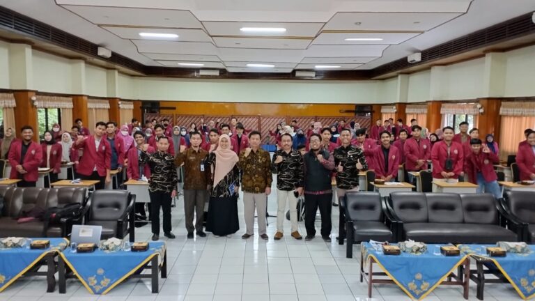 Pembekalan Praktik Kerja Profesional: Lab Tarbiyah Bekali Mahasiswa Untuk Terapkan Kurikukulum Kampus Merdeka