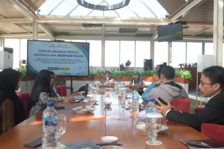 Kembali Bekali Keterampilan Instruksional Dosen, Laboratorium Tarbiyah FAI UMM Gelar Penyelarasan Modul Matakuliah Berpraktikum