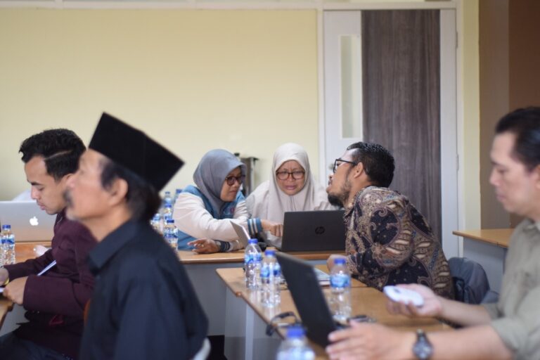 Dosen FAI UMM Ikuti Pelatihan Penyusunan Program Pengabdian Eksternal dan Penulisan Artikel Jurnal Hasil Pengabdian Kepada Masyarakat