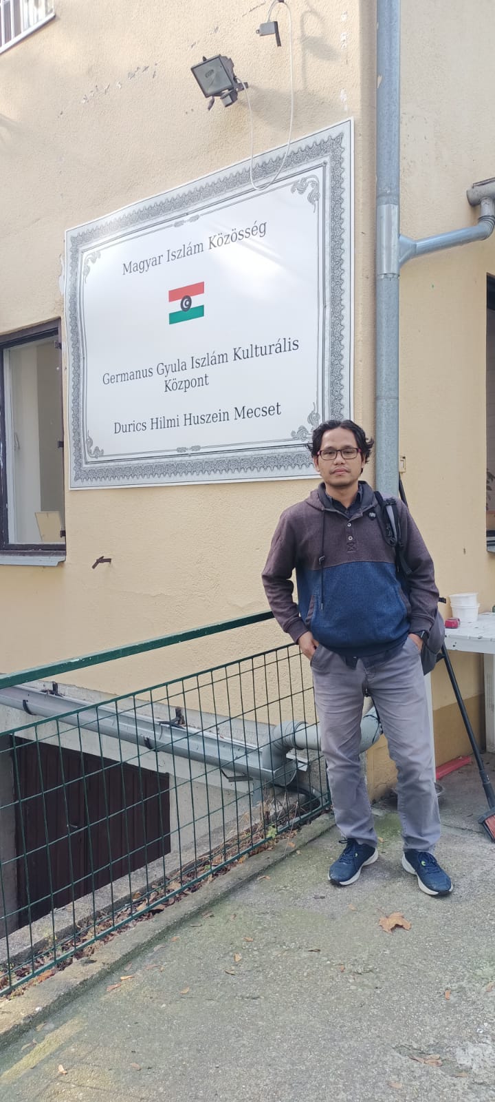 Menembus Batas : Perjalanan Dosen PAI UMM Meraih Beasiswa S3 di Hungaria