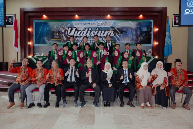 FAI UMM Gelar Yudisium Periode VI Tahun 2024 dan Periode I Tahun 2025